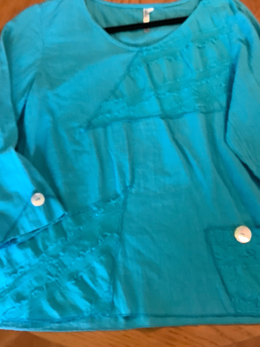 Lulu-B  Turquoise 3/4 Sleeve Button-Detail Shirt
